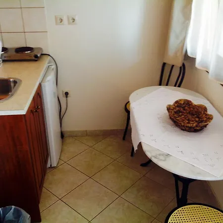 Opalio Pilio Πανσιόν