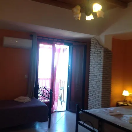 Opalio Pilio Πανσιόν 3*