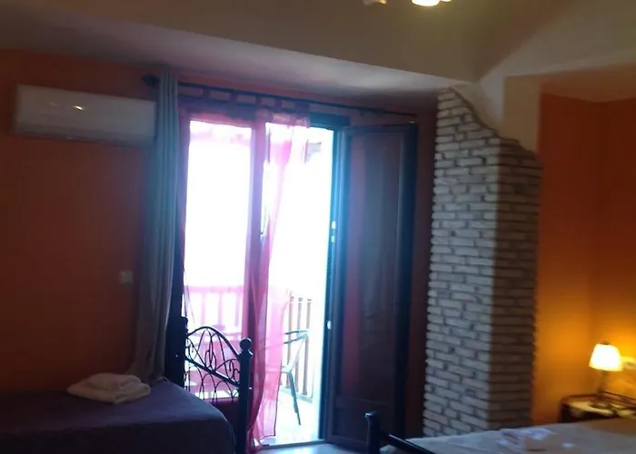 οπάλιο Πανσιόν 3*